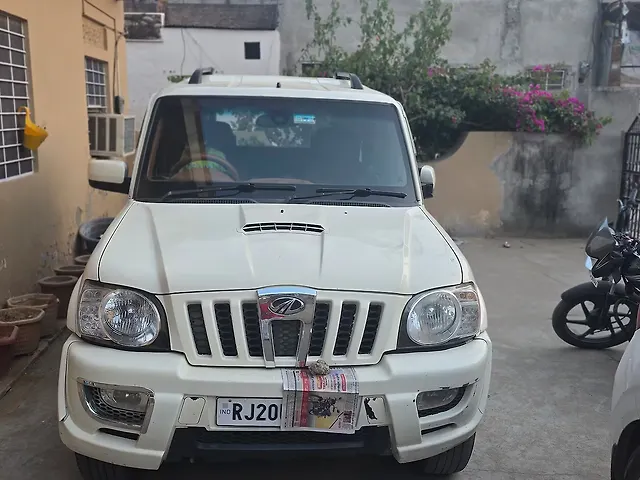 Used 2011 Mahindra Scorpio in Kota