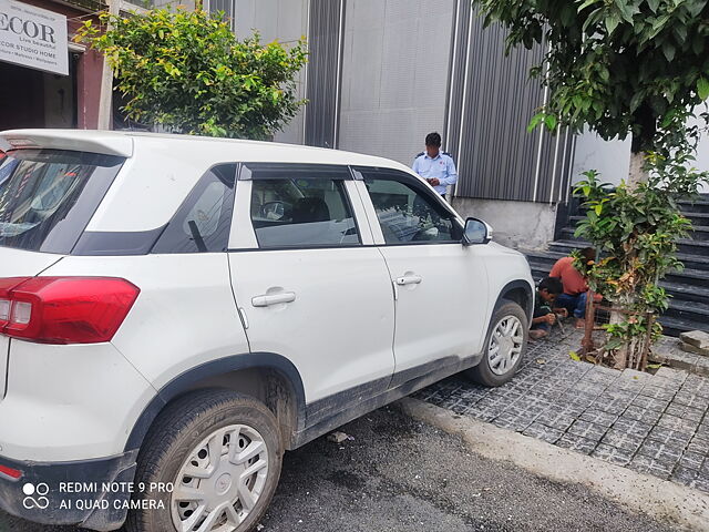 Used Maruti Suzuki Brezza LXi [2022-2023] in Noida