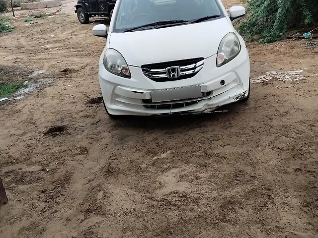 Used 2013 Honda Amaze in Sriganganagar