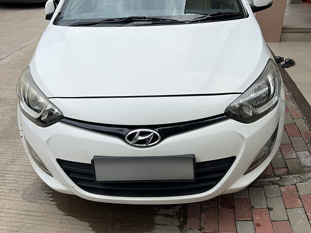 Used 2013 Hyundai i20 in Ahmedabad