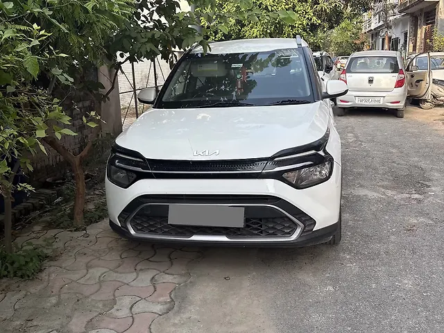 Used 2024 Kia Carens in Lucknow Used 2024 Kia Carens in Lucknow