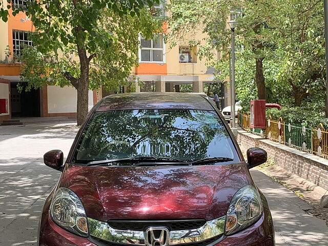 Used Honda Mobilio V Petrol in Delhi