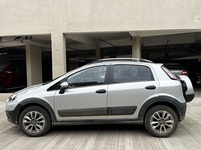 Used Fiat Avventura Emotion Multijet 1.3 in Pune