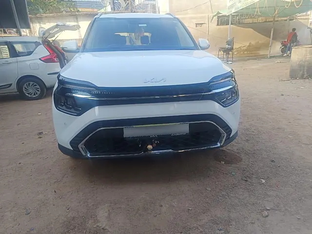 Used 2022 Kia Carens in Hyderabad