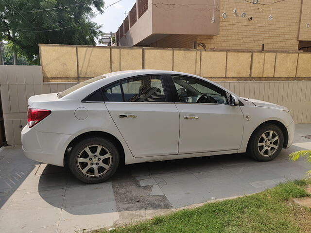 Used Chevrolet Cruze [2009-2012] LTZ in Panchkula