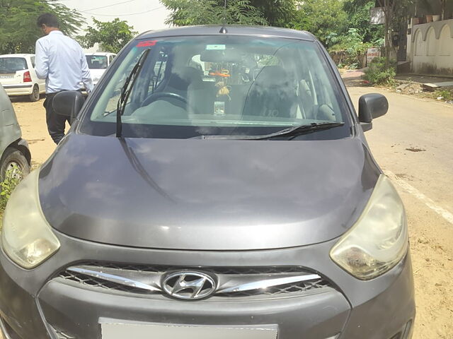 Used 2013 Hyundai i10 in Jaipur