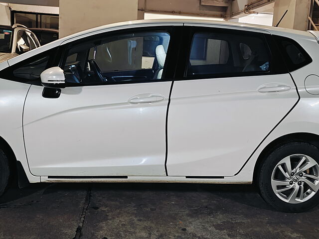 Used Honda Jazz [2015-2018] V AT Petrol in Surat