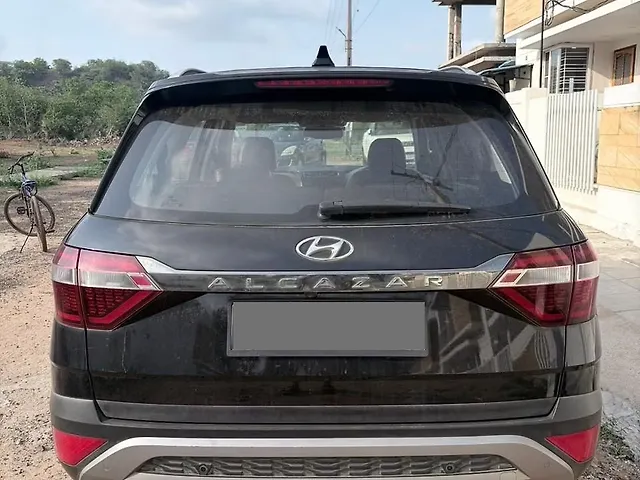 Used Hyundai Alcazar [2021-2023] Platinum (O) 7 Seater 1.5 Diesel AT in East Godavari
