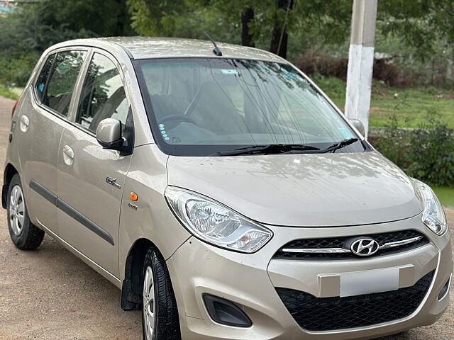 Used 2011 Hyundai i10 in Hyderabad