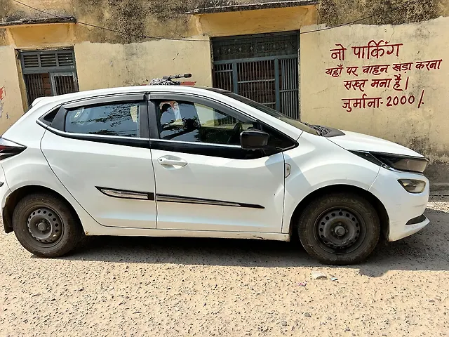 Used 2021 Tata Altroz in Bhiwadi