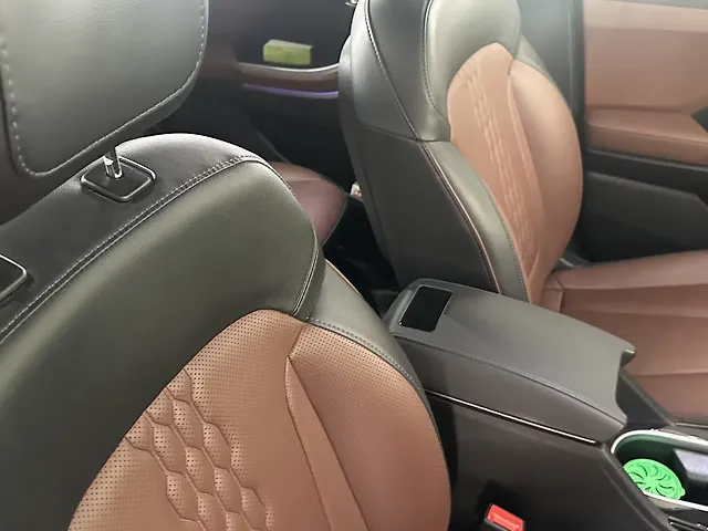 Used Hyundai Alcazar [2023-2024] Signature (O) 7 STR 1.5 Petrol DCT in Bangalore