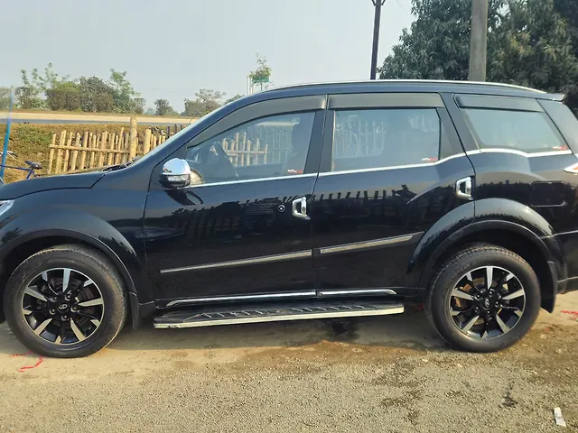 Used 2019 Mahindra XUV500 in Murshidabad