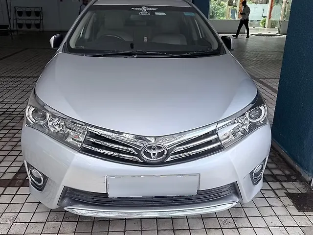 Used 2015 Toyota Corolla Altis in Mumbai