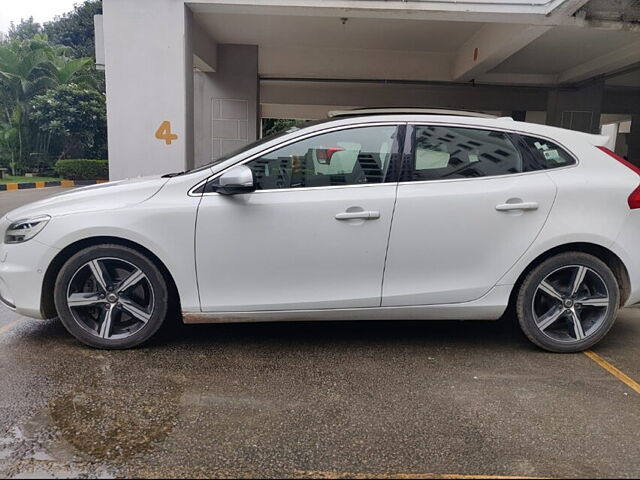 Used Volvo V40 [2016-2019] D3 R-Design in Hyderabad