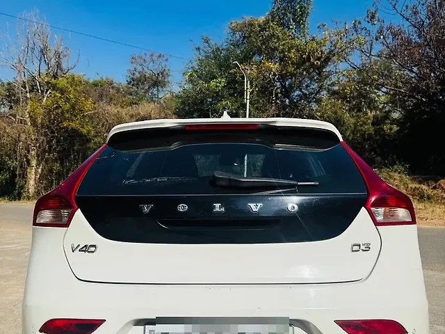 Used Volvo V40 [2015-2016] D3 R-Design in Hyderabad