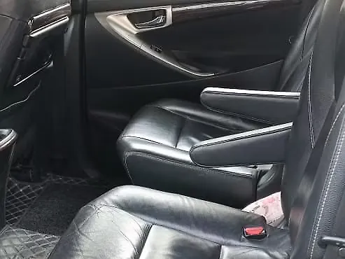 Used Toyota Innova Crysta [2016-2020] 2.4 ZX 7 STR [2016-2020] in Moradabad