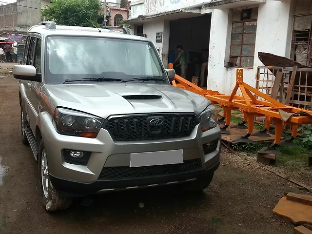Used 2015 Mahindra Scorpio in Vidisha