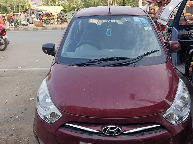 Used 2014 Hyundai i10 in Kanpur