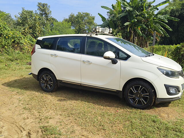 Used Mahindra Marazzo [2018-2020] M8 7 STR in Raipur