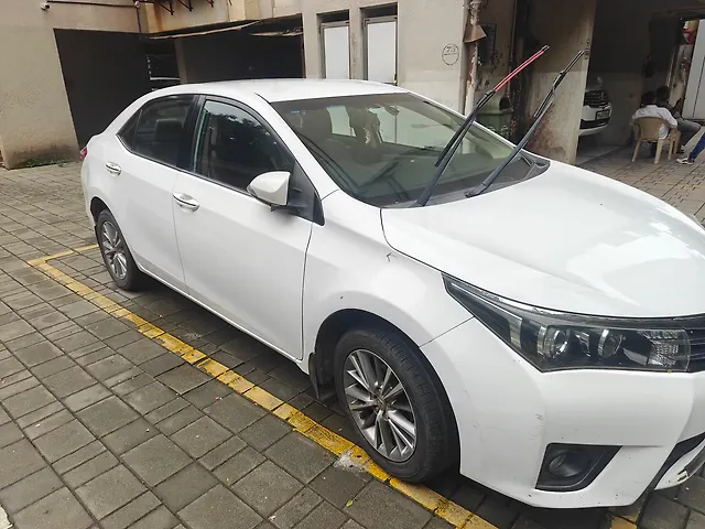Used 2015 Toyota Corolla Altis in Mumbai