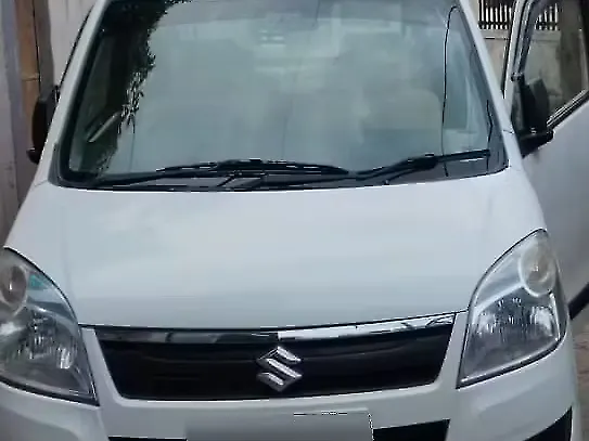 Used 2016 Maruti Suzuki Wagon R in Indore