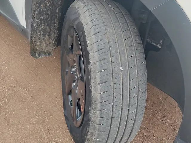 Used Hyundai Venue S 1.2 Petrol [2023-2025] in Karimnagar
