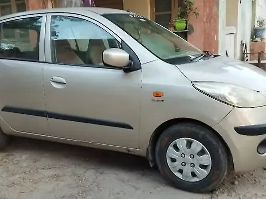 Used 2010 Hyundai i10 in Porbandar