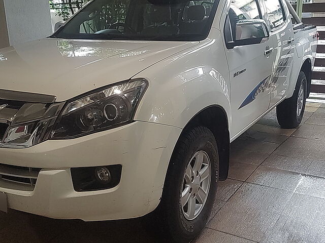 Used 2017 Isuzu D-Max V-Cross in Pune