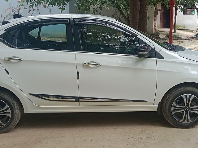 Used 2022 Tata Tigor in Allahabad