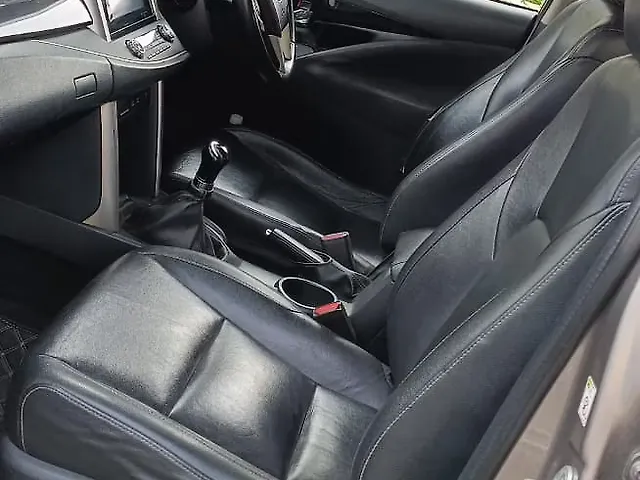 Used Toyota Innova Crysta [2016-2020] 2.4 ZX 7 STR [2016-2020] in Moradabad