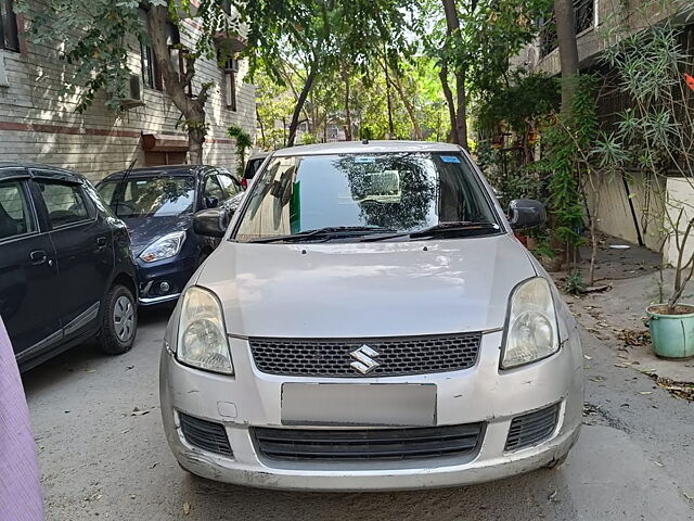 Used 2011 Maruti Suzuki Swift in Delhi