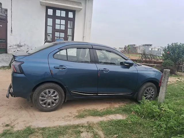 Used Maruti Suzuki Dzire VXi Petrol Manual in Roorkee Used Maruti Suzuki Dzire VXi Petrol Manual in Roorkee