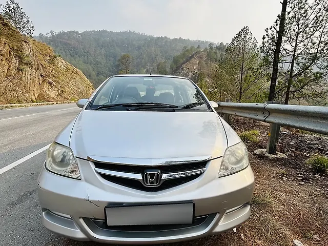Used 2007 Honda City in Rudrapur