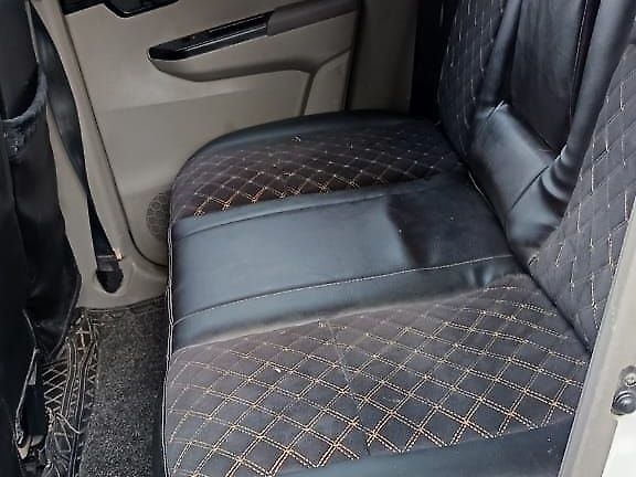 Used Mahindra KUV100 [2016-2017] K8 D 6 STR Dual Tone in Bahadurgarh