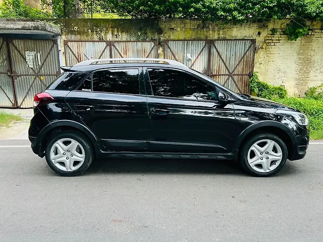 Used Hyundai i20 Active [2015-2018] 1.2 S in Lucknow