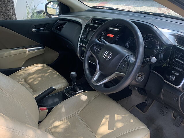 Used Honda City [2014-2017] V in Gandhinagar