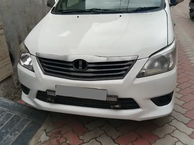 Used 2012 Toyota Innova in Narasinghpur Used 2012 Toyota Innova in Narasinghpur