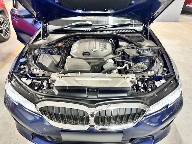 Used BMW 3 Series 320d Luxury Edition in Bangalore