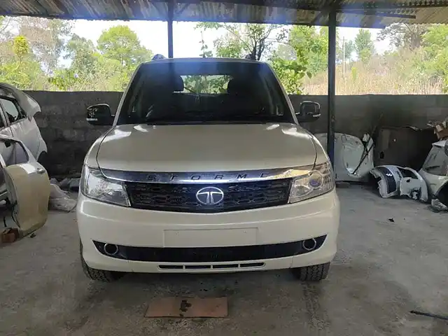 Used 2015 Tata Safari in Dharamshala