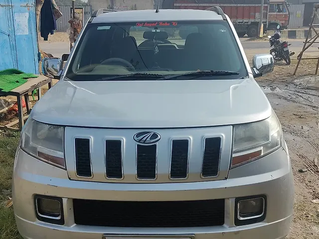 Used 2017 Mahindra TUV300 in Alwar