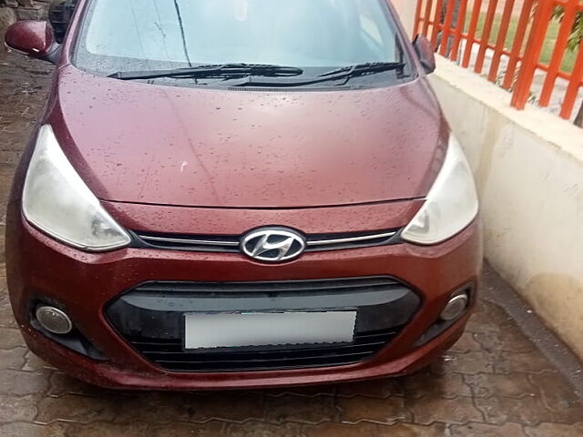 Used 2014 Hyundai Grand i10 in Kanpur