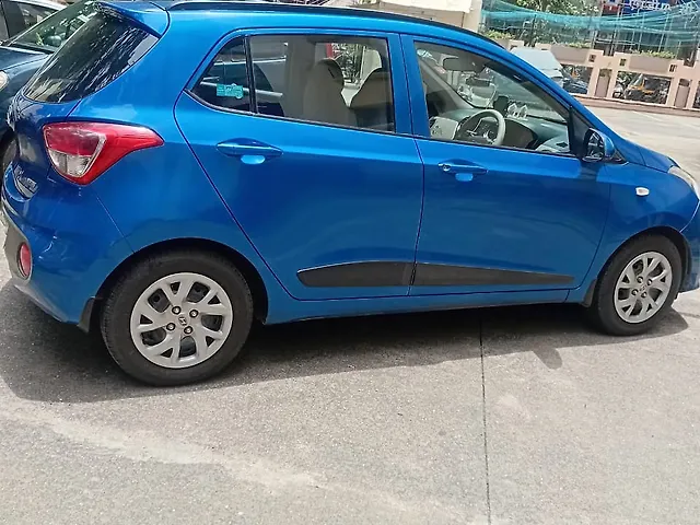 Used 2019 Hyundai Grand i10 in Mumbai