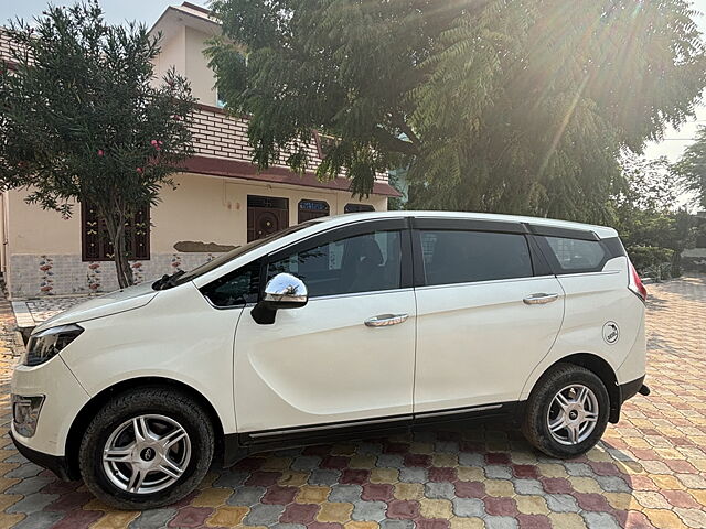 Used Mahindra Marazzo [2018-2020] M6 8 STR in Jhunjhunu