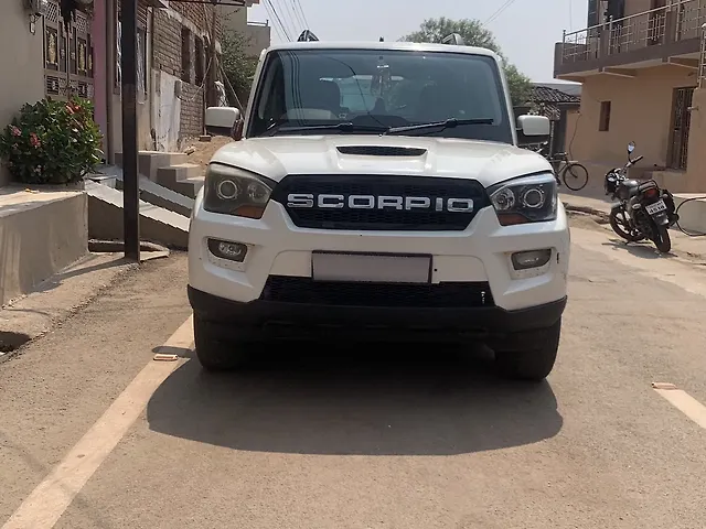 Used 2014 Mahindra Scorpio in Durg