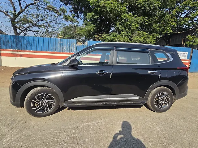 Used Kia Carens [2023-2024] Luxury Plus 1.5 Diesel AT 7 STR [2023-2024] in Pune