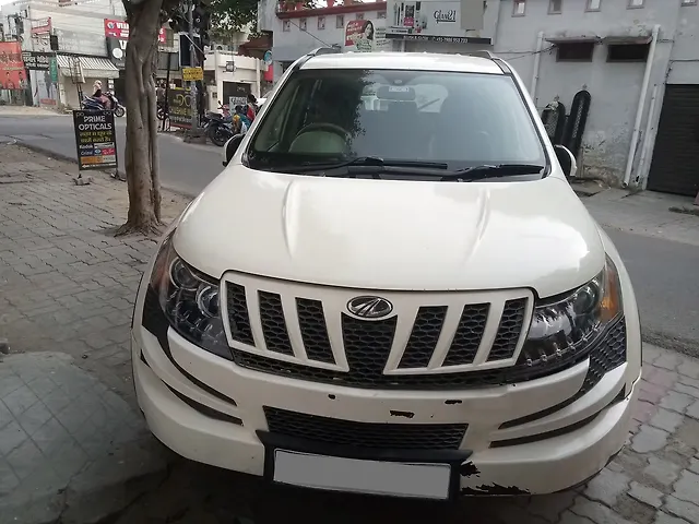 Used 2013 Mahindra XUV500 in Lucknow