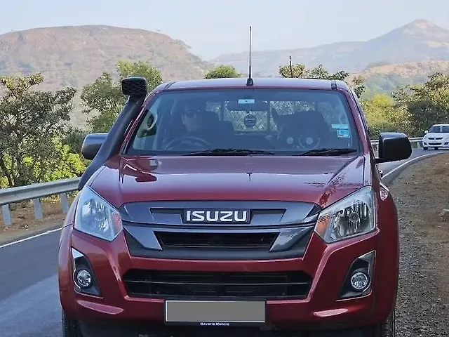 Used 2023 Isuzu D-Max V-Cross in Pune