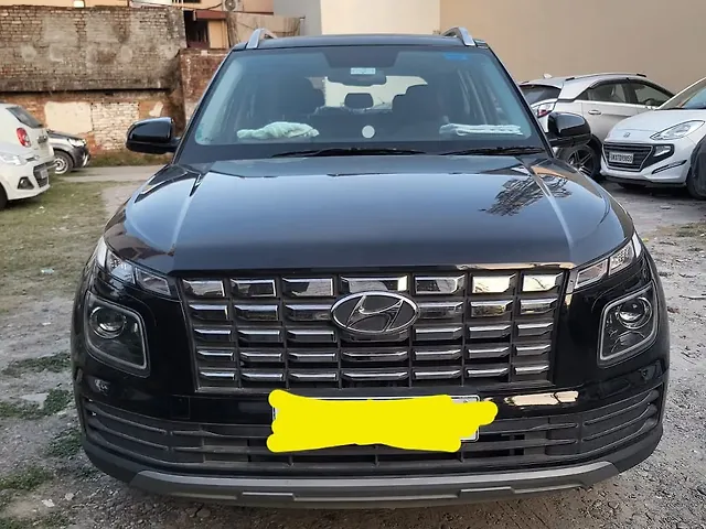 Used 2024 Hyundai Venue in Dehradun