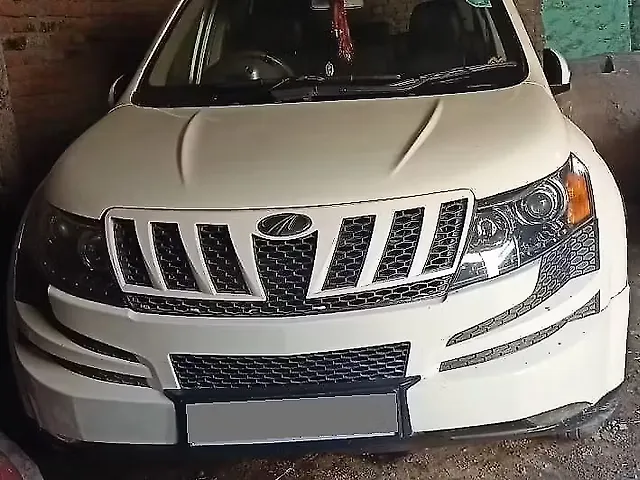 Used 2017 Mahindra XUV500 in Aligarh Used 2017 Mahindra XUV500 in Aligarh