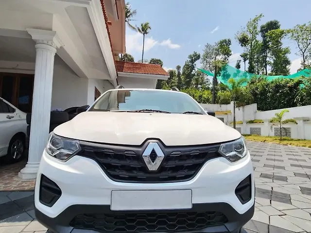 Used 2021 Renault Triber in Kochi